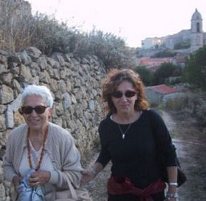 Antonietta Cribellati e Sara Paravella Codrongianos SS 16 settembre  2005 